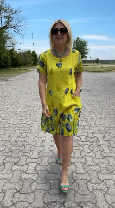 Neya™ - Summer Dress with Round Neck and Beautiful Print