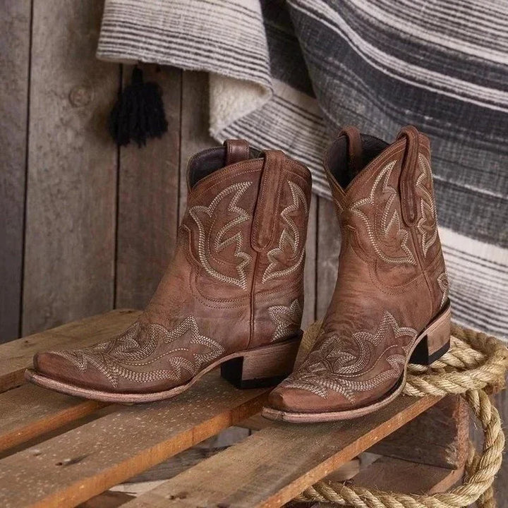 Daisy | Women’s Western Embroidered Cowboy Boots